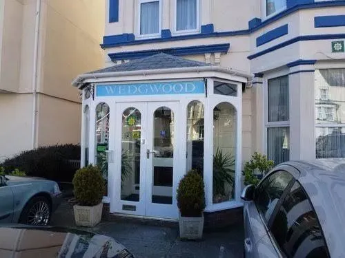 Wedgwood Hotel