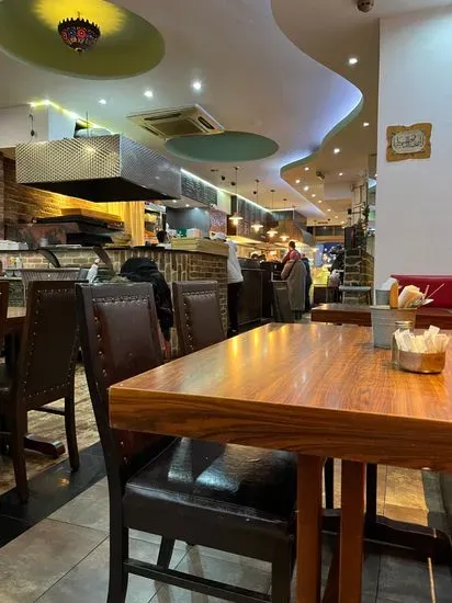 Soor Lebanese Cuisine (Harrow road)