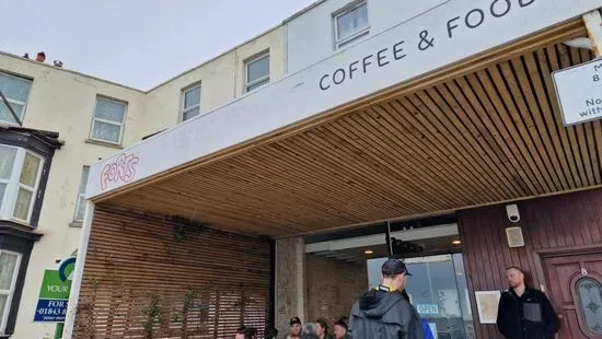 Forts Café