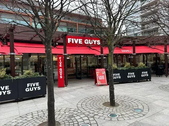 Five Guys Victoria