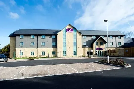 Premier Inn Cirencester hotel