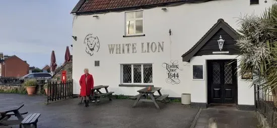 White Lion Hotel