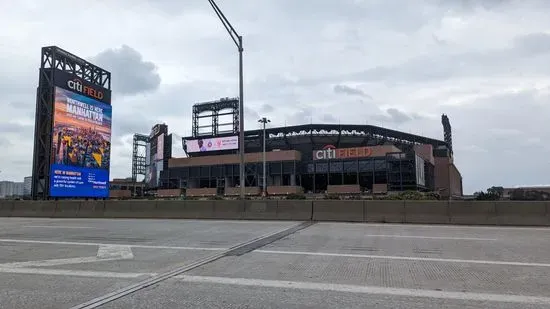 The Porsche Club At Citi Field