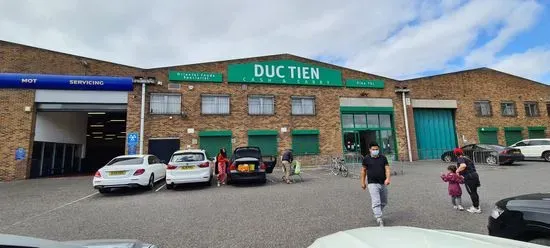 Duc Tien Cash and Carry