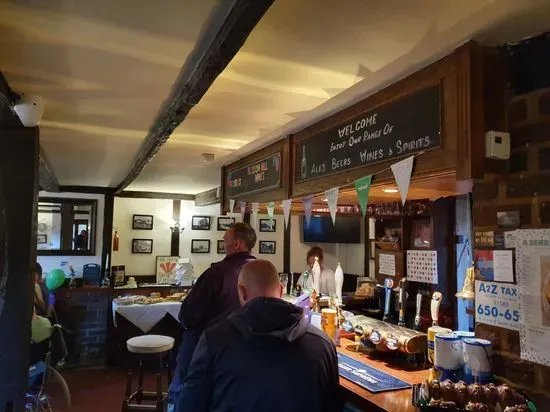 Plume Of Feathers