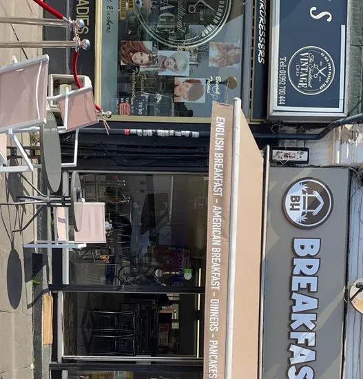 Breakfast Hut