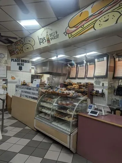 Izes Deli & Bagelry