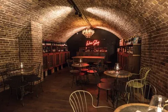 BeBeMe Wine Bar & Shop | Mayfair