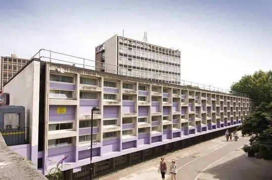 Premier Inn London Putney Bridge hotel