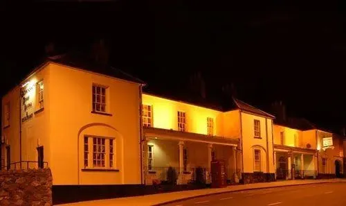 Downshire Arms Hotel