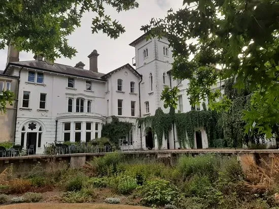 Stephens House & Gardens