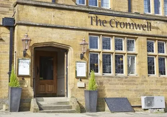 The Cromwell Lodge