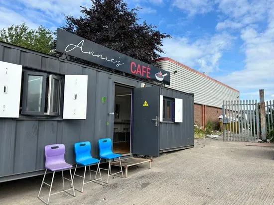 Annie's Cafe - Hot & Cold Food - Bloxwich Walsall