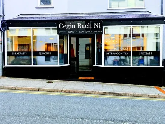 Cegin bach ni Menai bridge