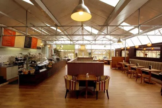 Wellington's Cafe & Bistro