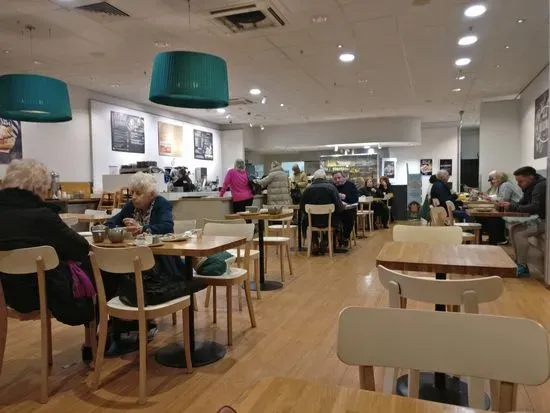 M&S Café