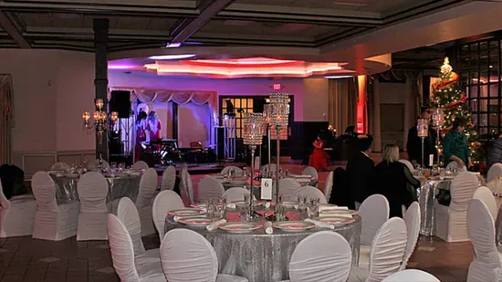 Royal Palace Restaurant & Banquet Hall