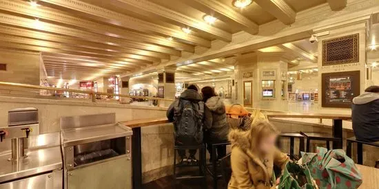 Shake Shack Grand Central Terminal