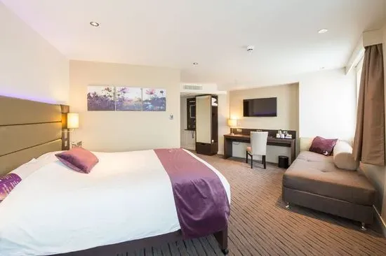 Premier Inn Exmouth Seafront hotel