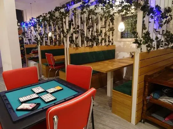 Library Pot, Board Game Cafe & Licensed Restaurant