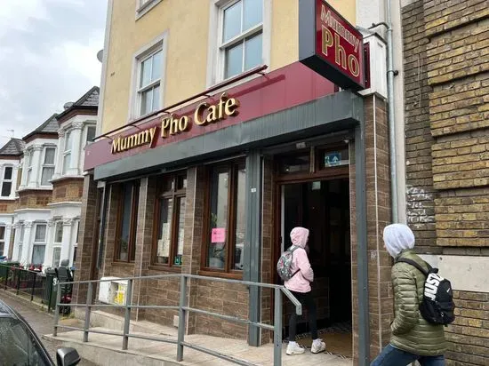 Mummy Pho Cafe