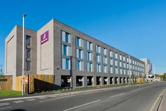 Premier Inn London Hayes, Heathrow (Hyde Park) hotel