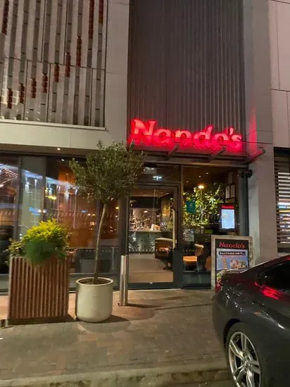 Nando's Croydon - Colonnades