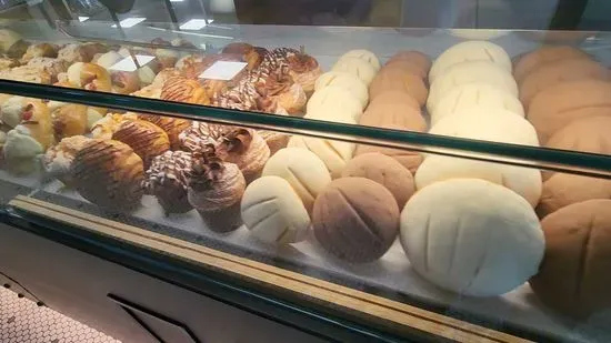 La Panadería Bakery Café