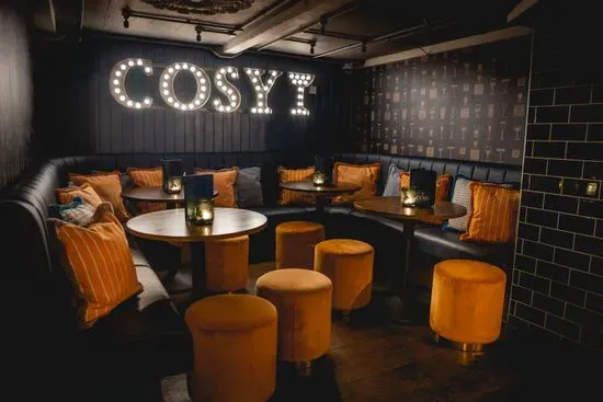 Cosy Cocktail Bar