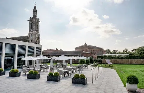 Stanbrook Abbey Hotel