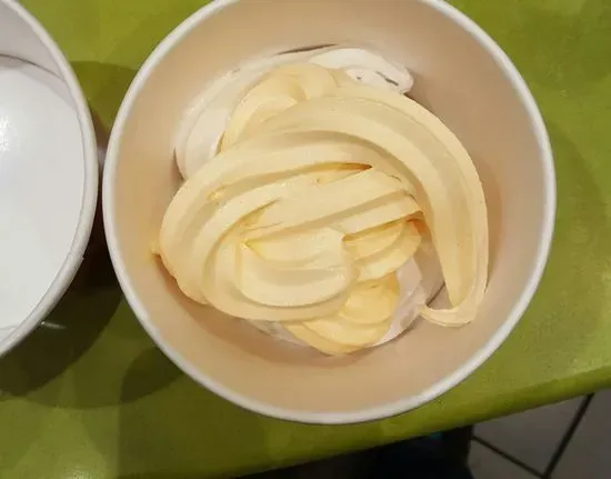 Menchie's Frozen Yogurt