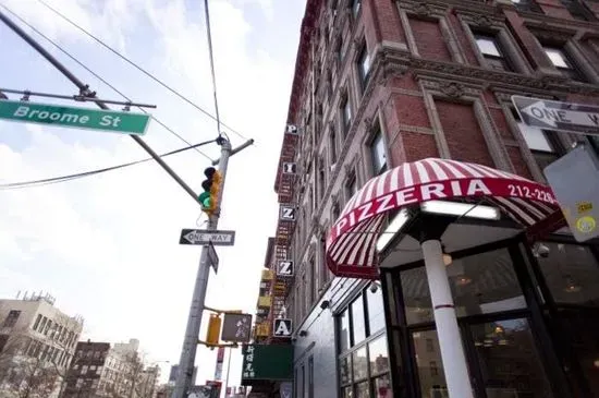 Williamsburg Pizza Lower East Side