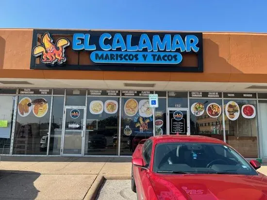 El Calamar Mariscos & Tacos