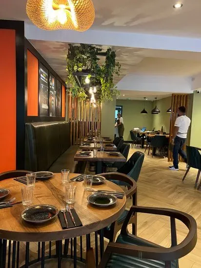 Golpo Bengal Cafe & Restaurant