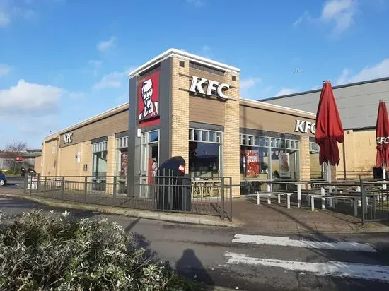 KFC Barry - Heol Ceinog