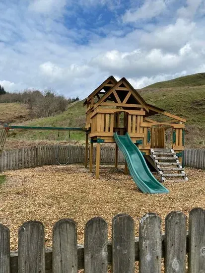 Cologin Farm Lodges