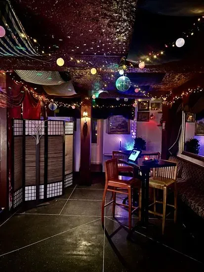 London Karaoke Club - Soho (Private Hen do | Birthday | Corporate Parties )