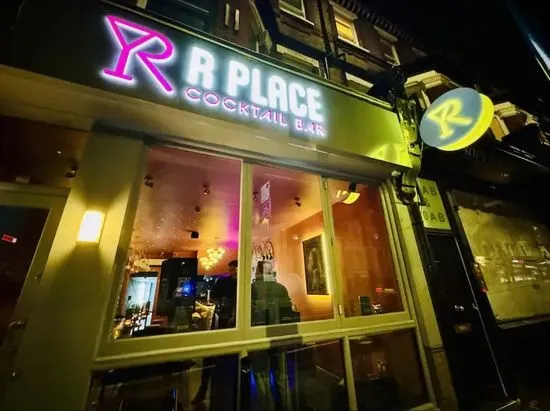 R PLACE COCKTAIL BAR