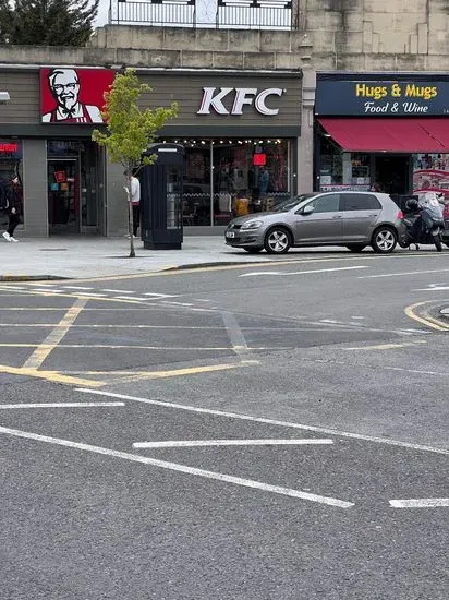 KFC Chingford - Albert Crescent