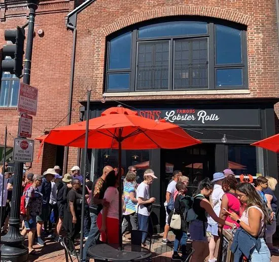 Mason's Famous Lobster Rolls