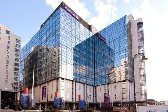 Premier Inn Cardiff City Centre (Queen Street) hotel