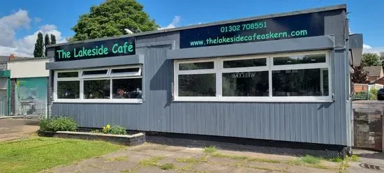 The Lakeside Cafe