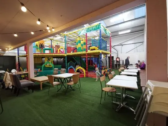 Edenmill Farm, Cafe and Soft Play