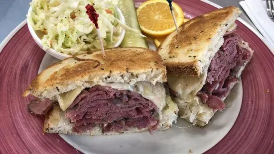 Phil's Deli & Grill