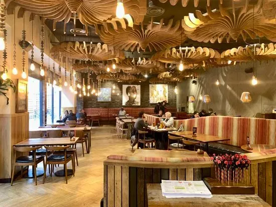 Nando's Leamington Spa