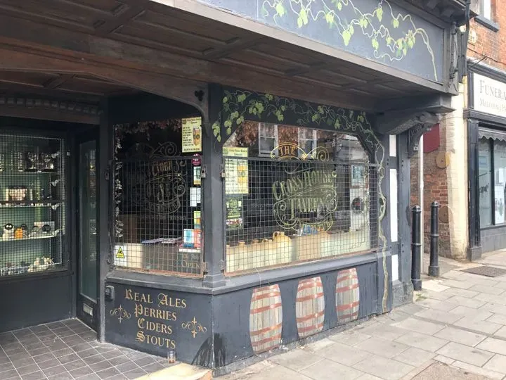 The Cross House Tavern Tewkesbury Checkle