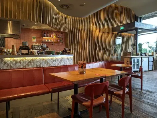 Nando's Bristol - Cribbs Venue