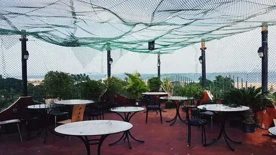 Bronx Sea View Resto Bar