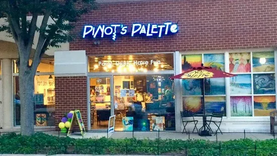 Pinot's Palette