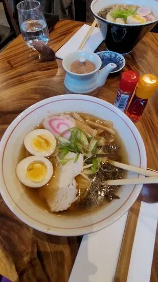 Suram - Sushi & Ramen (Hudson Yards)